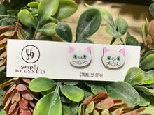 Load image into Gallery viewer, Cat Stud Earrings