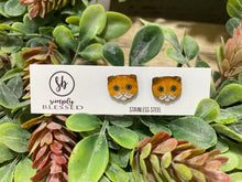 Load image into Gallery viewer, Cat Stud Earrings