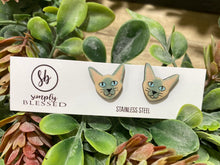 Load image into Gallery viewer, Cat Stud Earrings