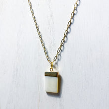 Load image into Gallery viewer, Trendy Shell Gold Paperclip Necklace
